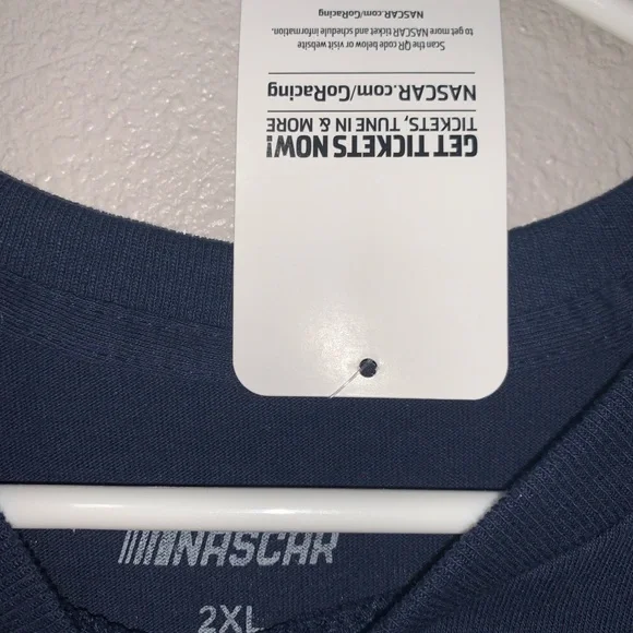 NASCAR Dayton 500 The Great American Race T-Shirt Design on the back Size: XXL - Picture 3 of 4